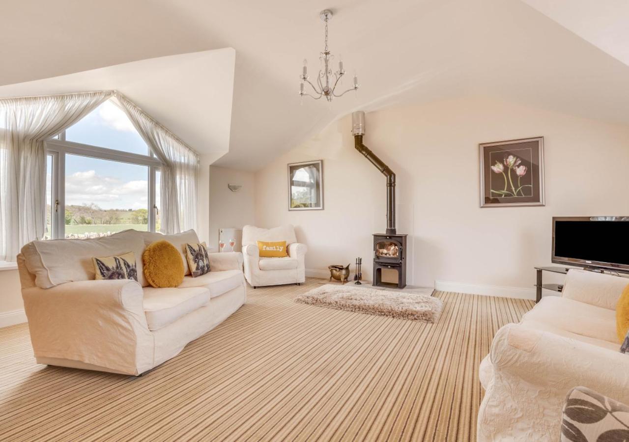 Dukesfield Cottage Bamburgh Exterior foto